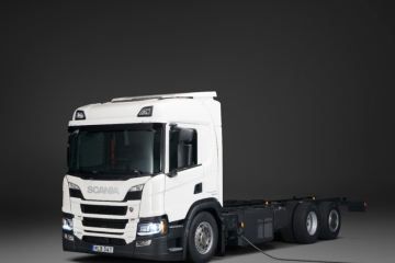  Новый гибридный грузовик Scania с запасом хода 60 км на электротяге 